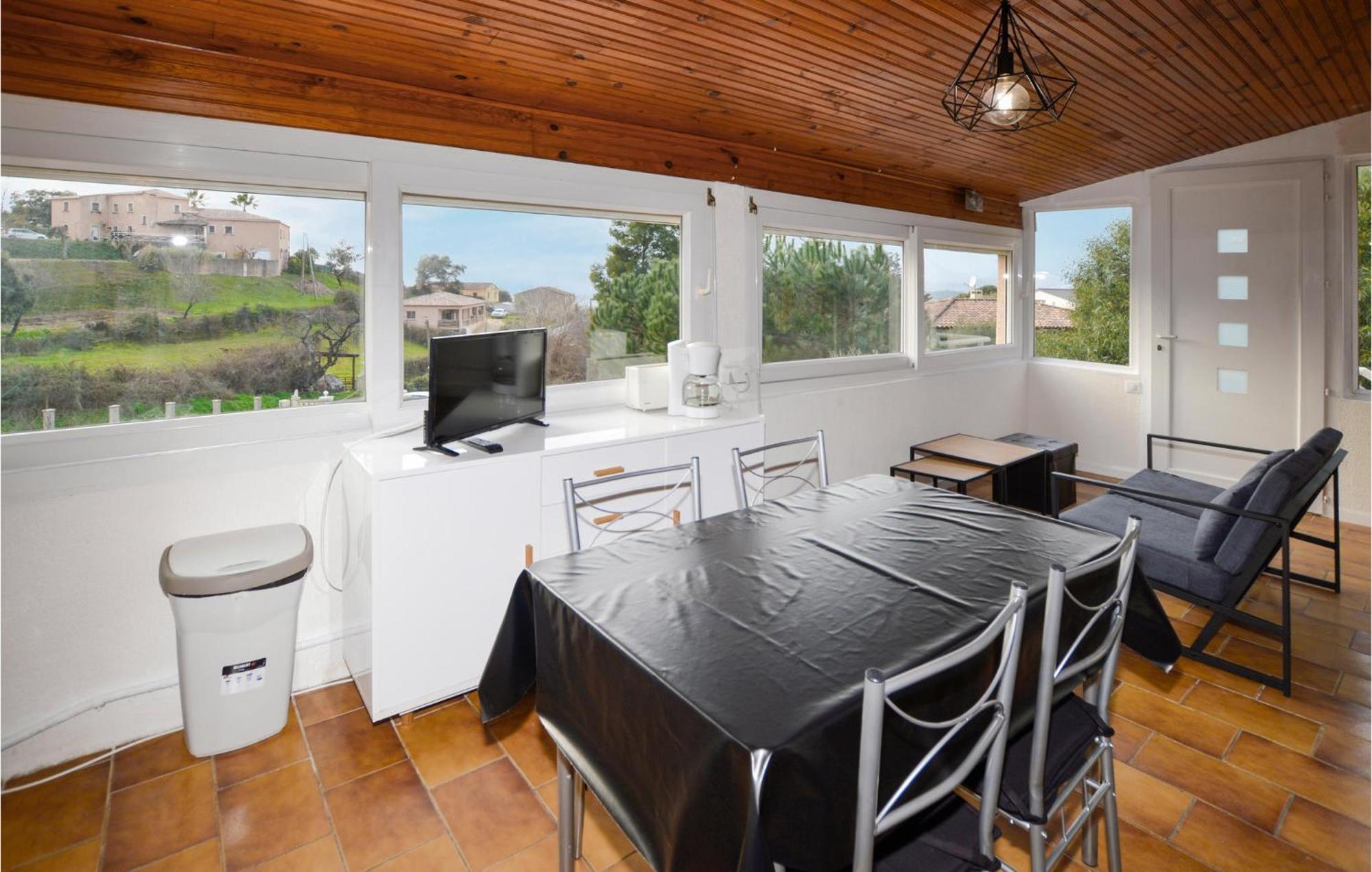 Lovely Apartment In Bastelicaccia With Wifi Exterior foto